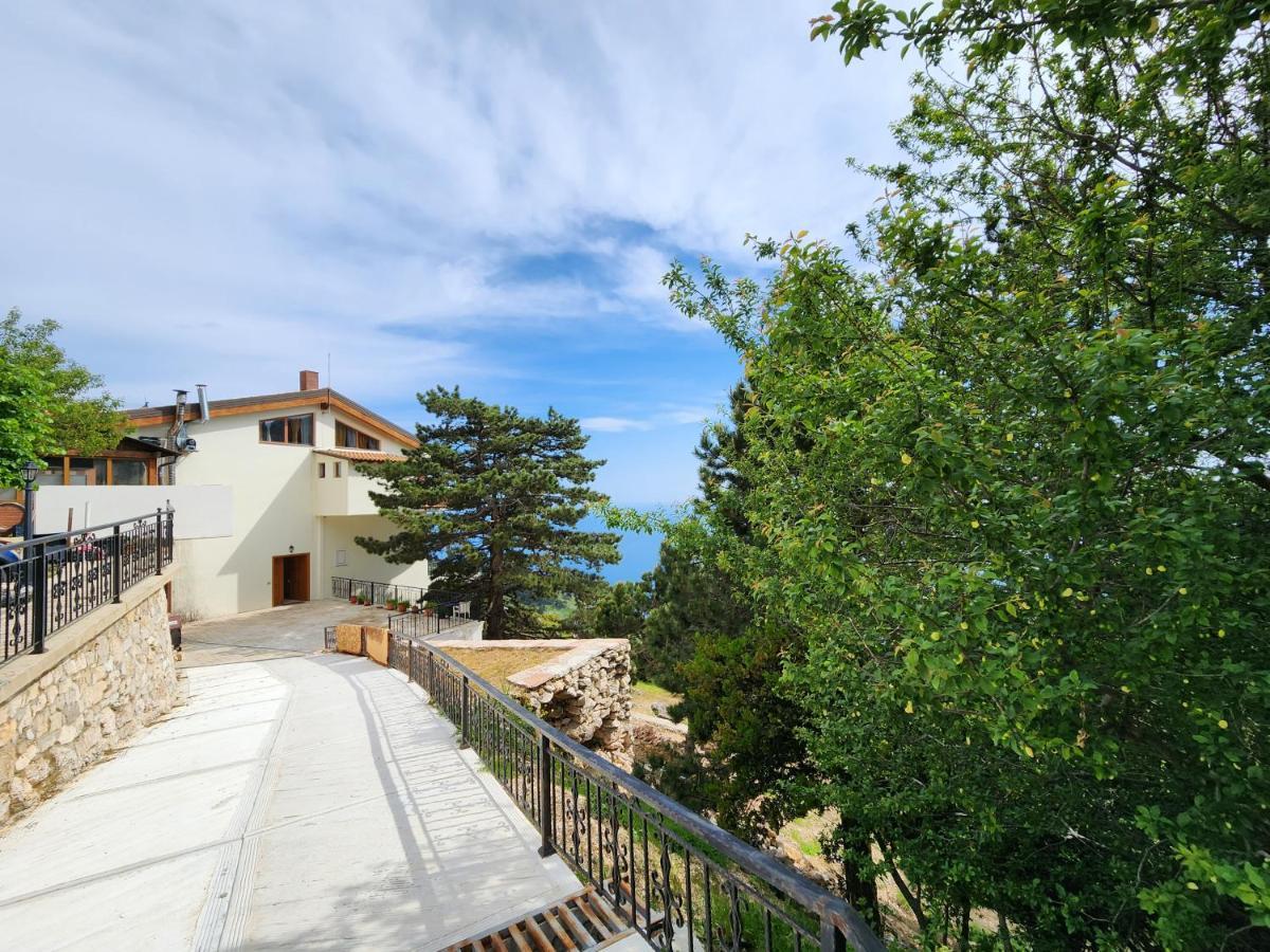 Llogora Dervishaliu Hotel Llogarai Nemzeti Park Kültér fotó